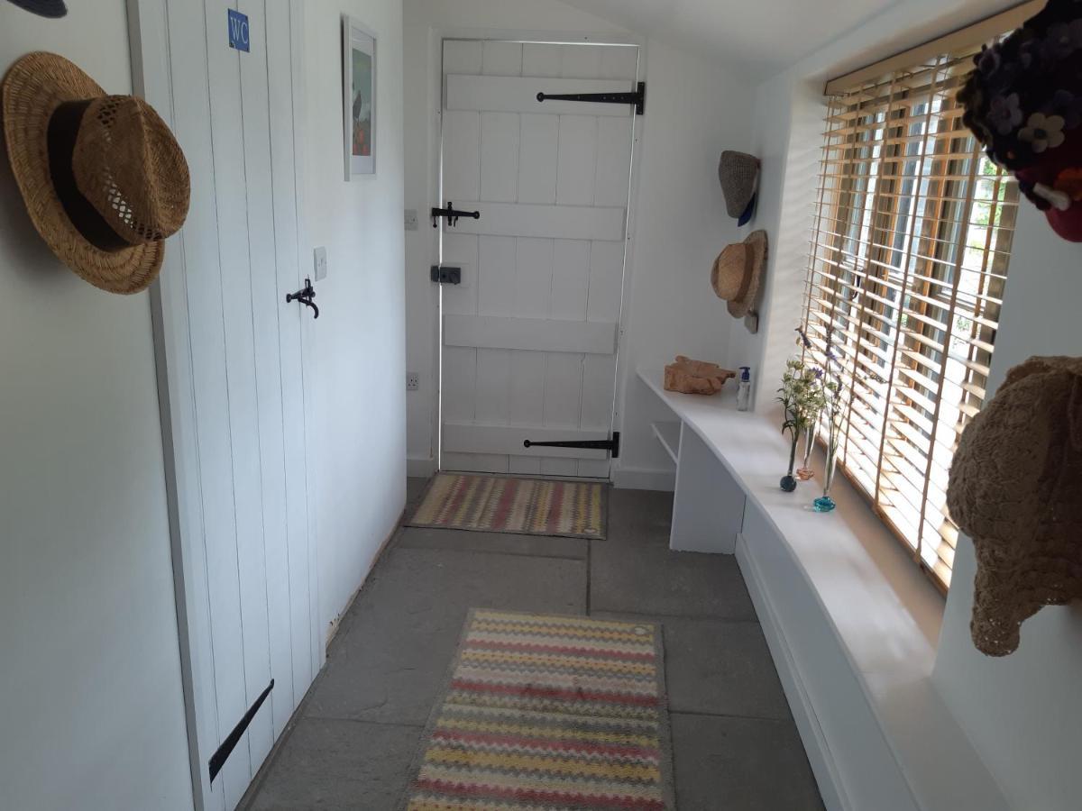 Huberts, Hotel Wedmore Bagian luar foto