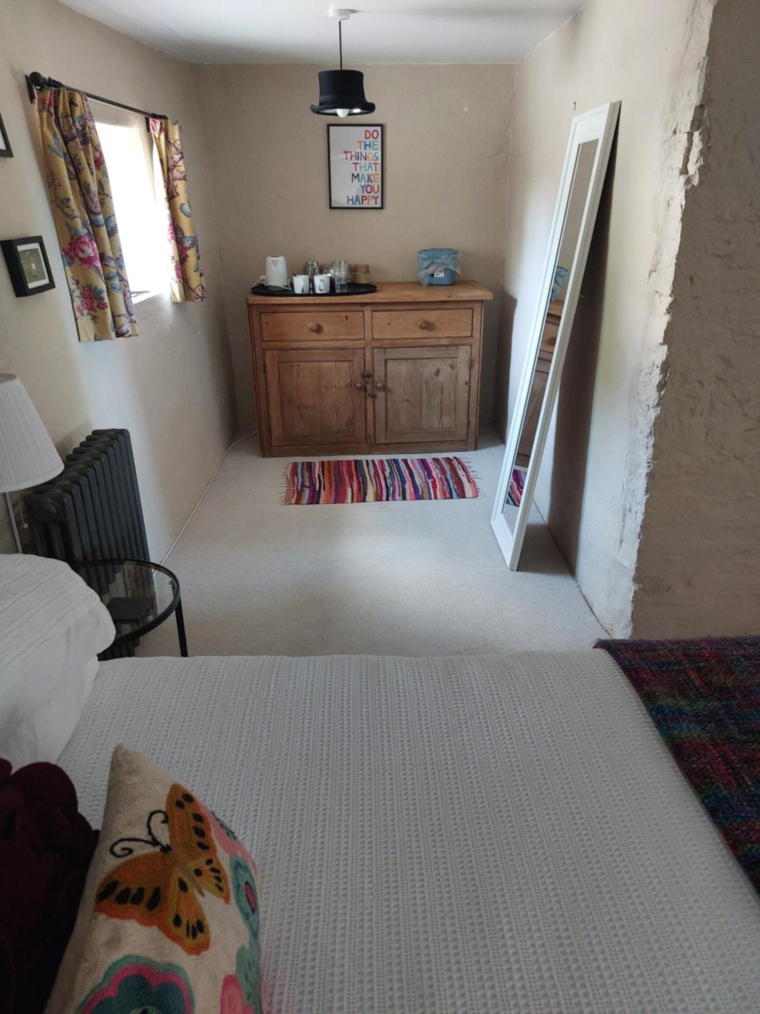 Huberts, Hotel Wedmore Bagian luar foto